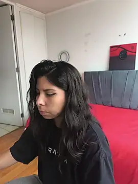 ivihetaira live webcam show