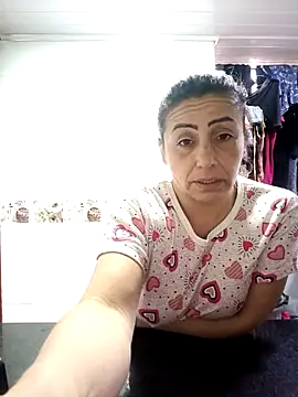 maynor_1998 live cam