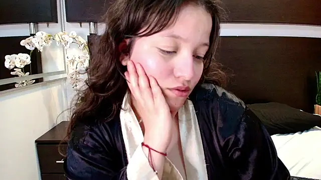 Marii_18 webcam