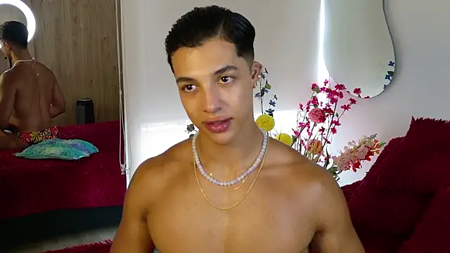 Troye_Williams webcam