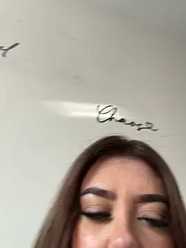 goddess-princesss (F young) - Lotion ass & twerk 🤪