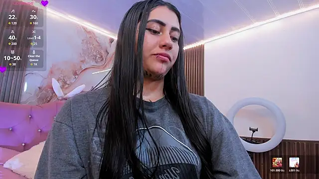 Kiara_tay