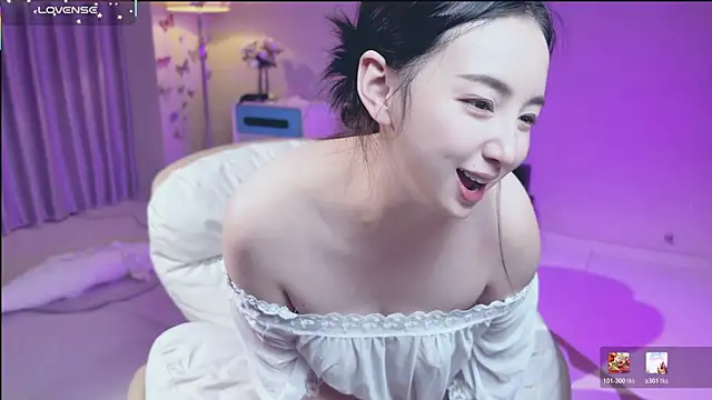 qianqianliao (F young) - 大厅表演喷水➕完成目标哥哥小粉控5min