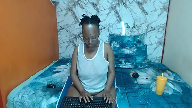 xxBoobieGal webcam
