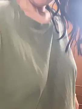Naira_Dan webcam