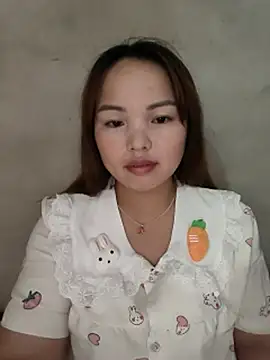 Mina_xYx webcam