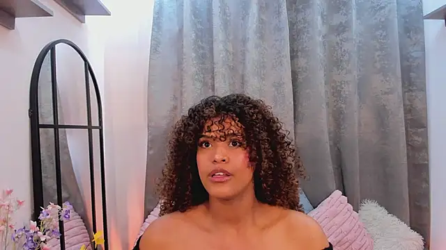 Amelia_bss webcam
