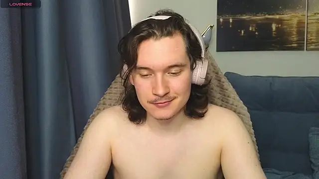MoreRealAlex webcam