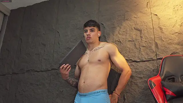 joseph_boy (M young) - cum show in abs