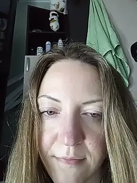 KattyLuuu webcam