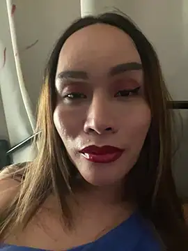 RomanticPearlTS live cam