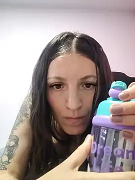 tina_sussy webcam