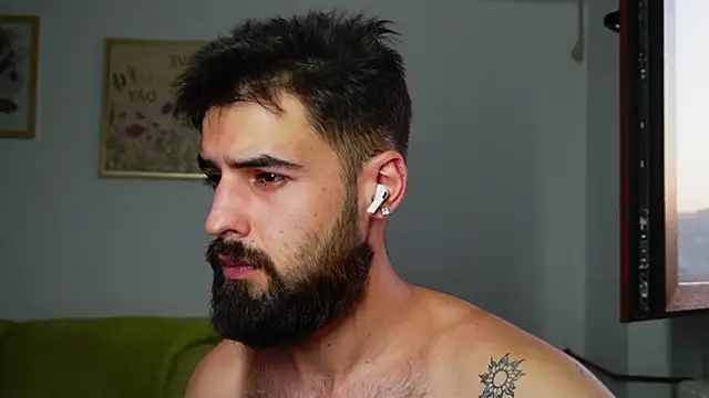 HairyRobxxx live webcam show
