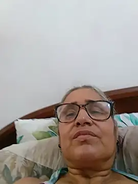 _candi live cam on StripChat