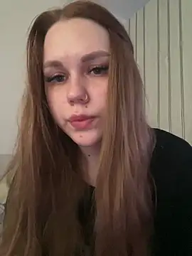 Marylallka5 live cam on StripChat