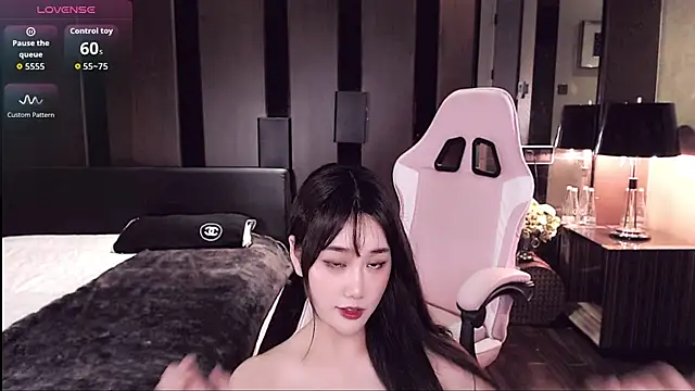Cynthia_69