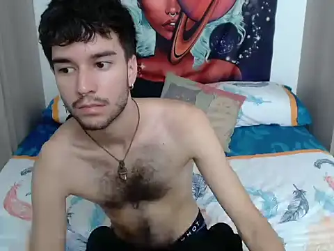 Adrien_polo live cam on StripChat