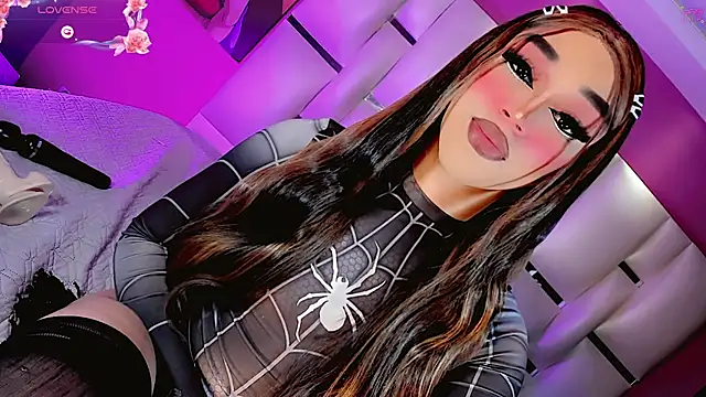 Camila_Vasquezz1 live cam on StripChat