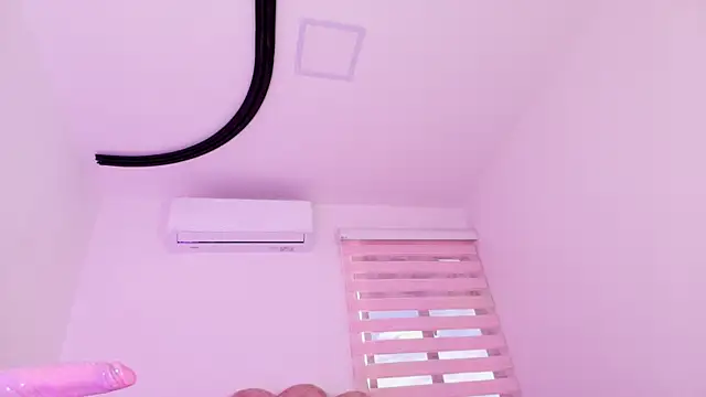 Malaia_thompson_ live cam on StripChat
