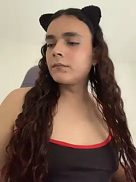 La-Gatiita-trans live webcam show