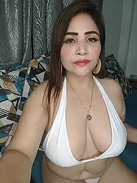 Princess_cutie_doll2 live webcam show