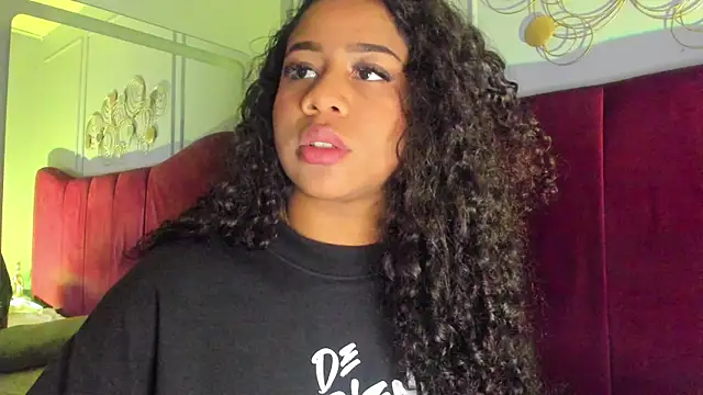 sofi_fox_ (F teen) - I want to control your pussy 2 min😈