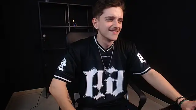FelixStarkk live webcam show