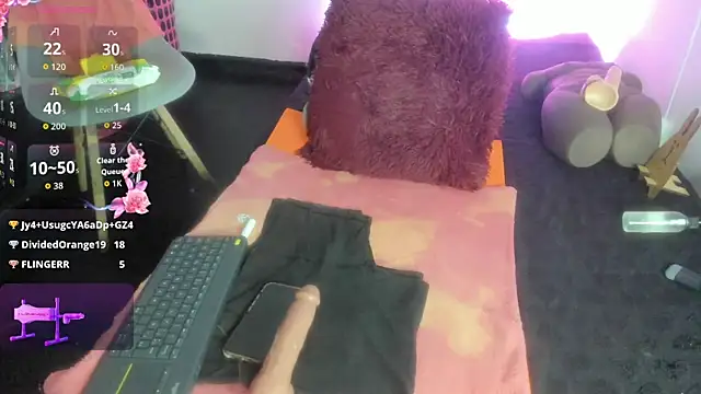 SheraHadee webcam