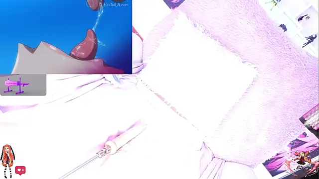 Kira-- webcam