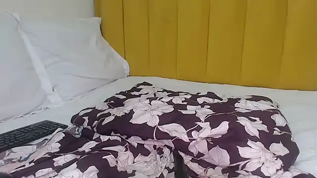 bella_2025 (F young) - WINK ASSHOLE