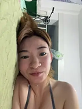 Xiaojuzi- live webcam show