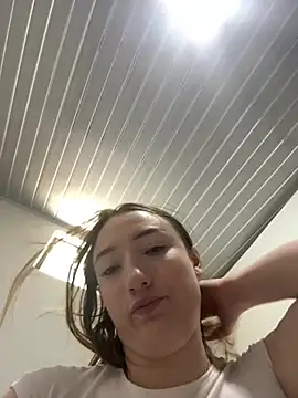 Valery_Salmons webcam