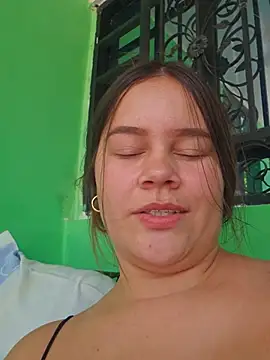 Little_sugar_cube webcam