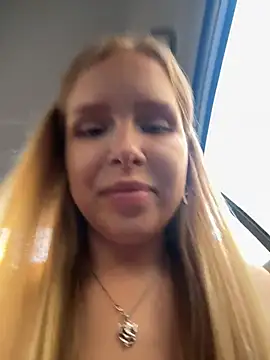 Liza_risky webcam