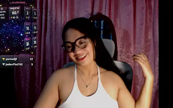 xxseducemaexx live cam on StripChat