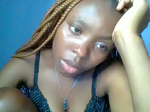 Chocolate-brownie live cam on StripChat