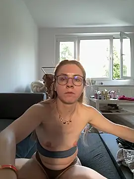 Amelie_wild webcam