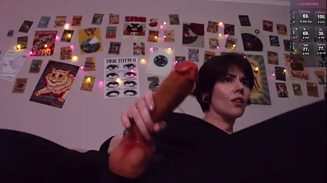 Luna_Blake