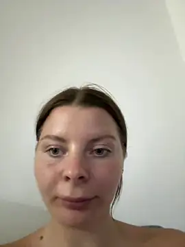 littlekatebj (Ask my age) - Blow job to my apartment colleague