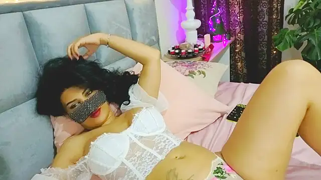 -TurkishLatina- webcam
