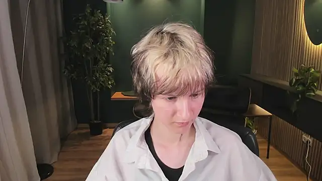 Senpai_Sins webcam