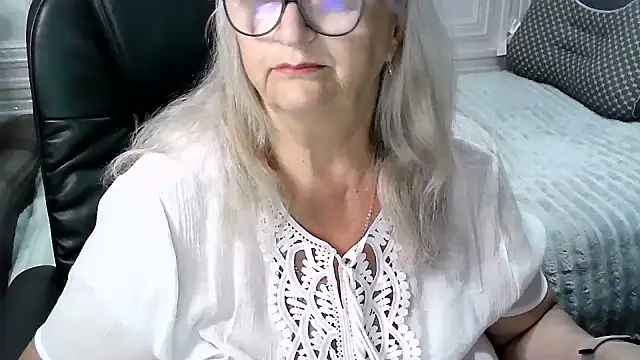 LolkaAlyss webcam