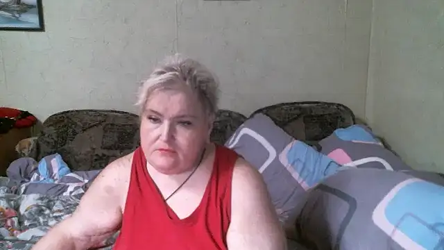 Lana555 live cam on StripChat
