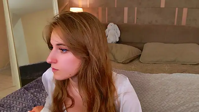 Tara_Keats webcam
