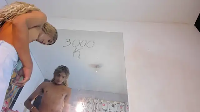 Ciara_HotTs webcam