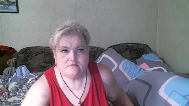 Lana555 live cam on StripChat