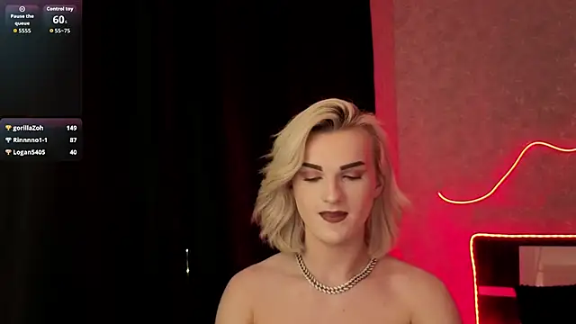cutesexyblondee webcam