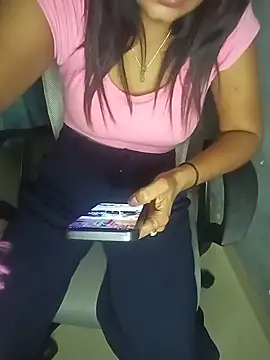 Kori_899 webcam