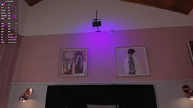 elodie_walker webcam