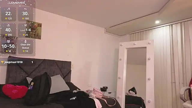 _sharlotte777 webcam